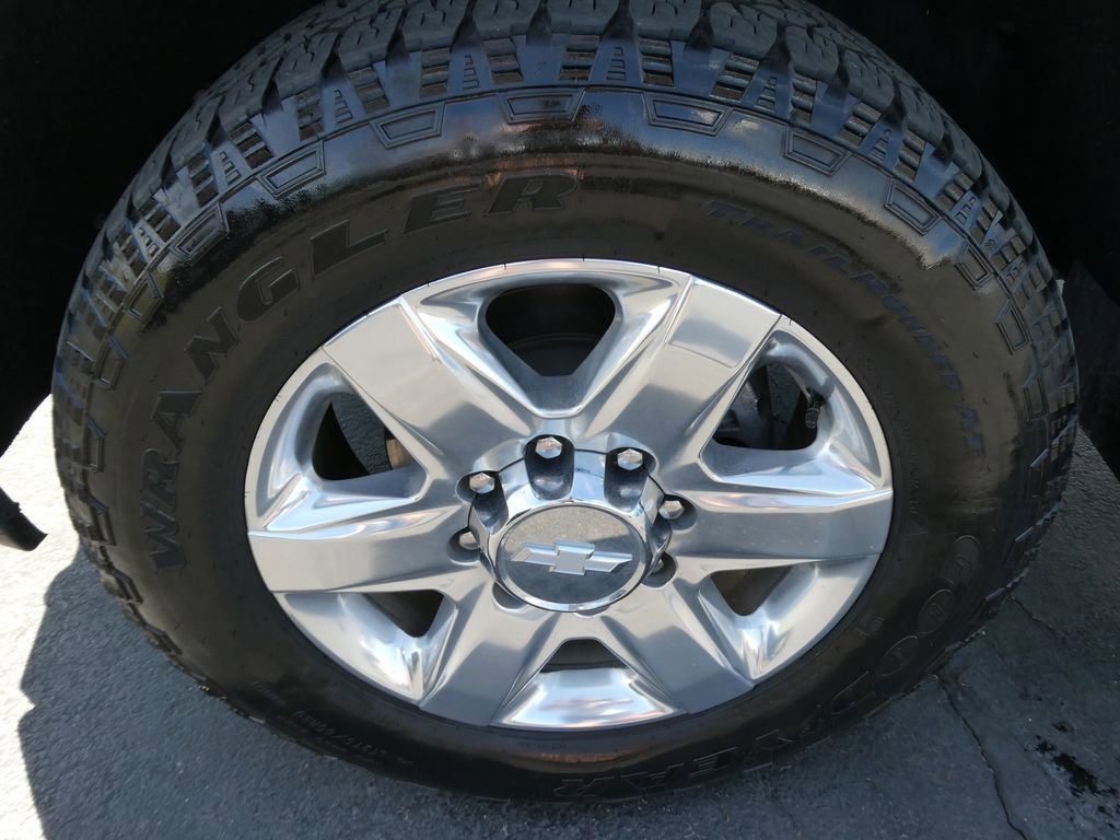 Certified 2020 Chevrolet Silverado 3500 LTZ w/ LTZ Premium Package image 11