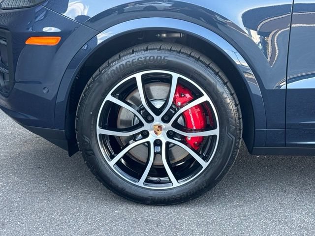 New 2026 Porsche Cayenne S AWD/4WD image 11