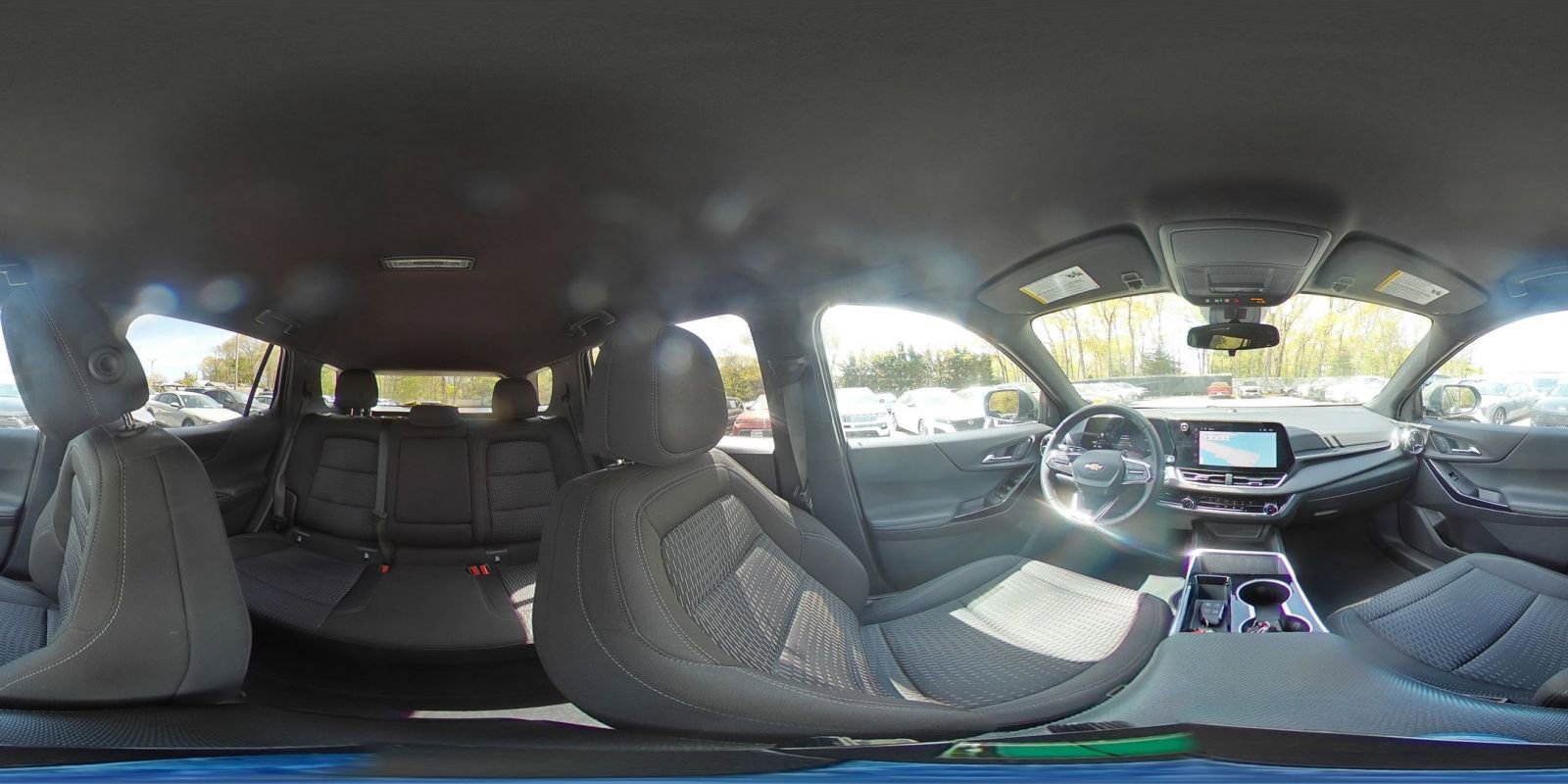 Used 2025 Chevrolet Equinox LT FWD image 41