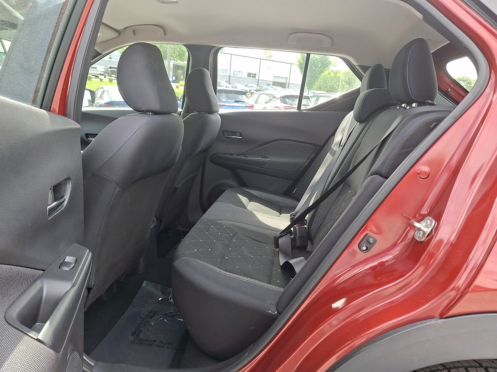 Used 2020 Nissan Kicks SV FWD image 10