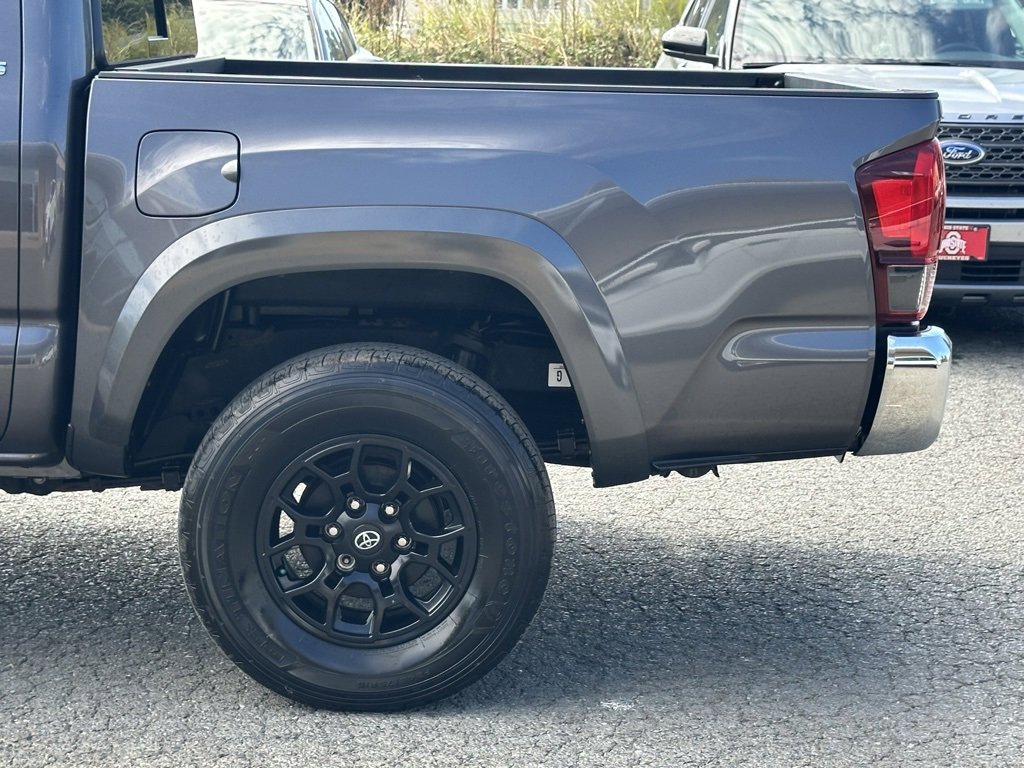 Used 2022 Toyota Tacoma SR5 image 34