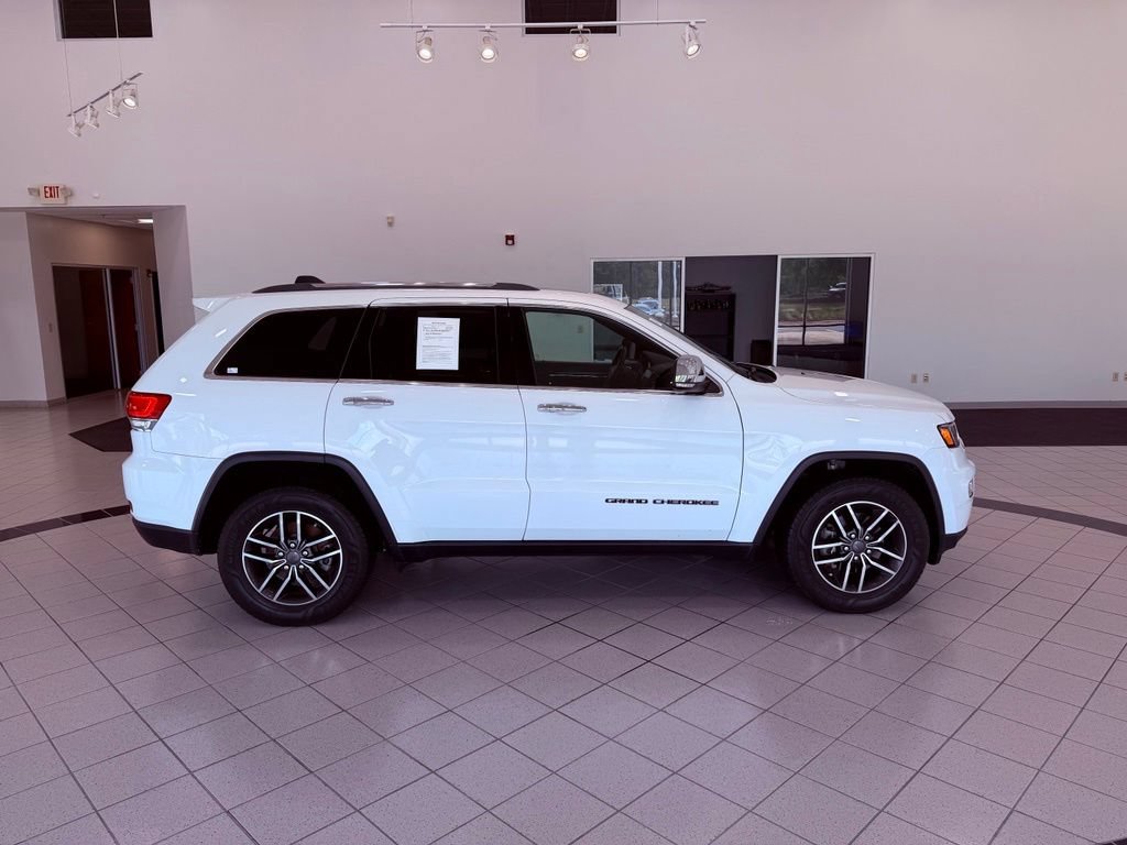 Used 2019 Jeep Grand Cherokee Limited w/ Luxury Group II RWD image 16