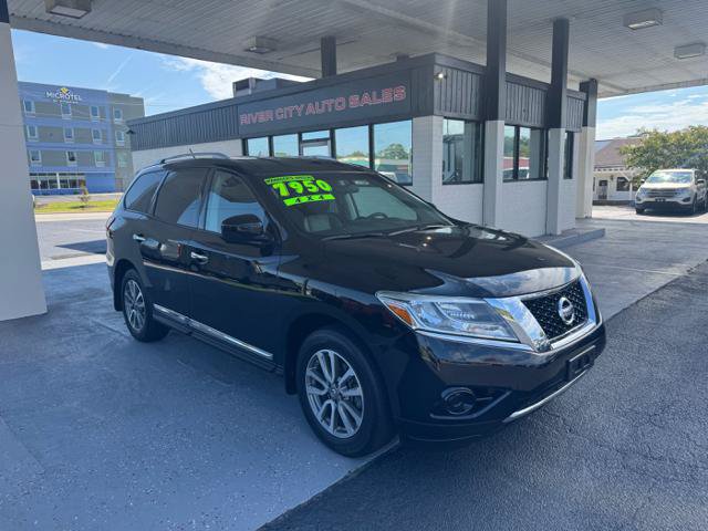 Used 2013 Nissan Pathfinder SV AWD/4WD image 1