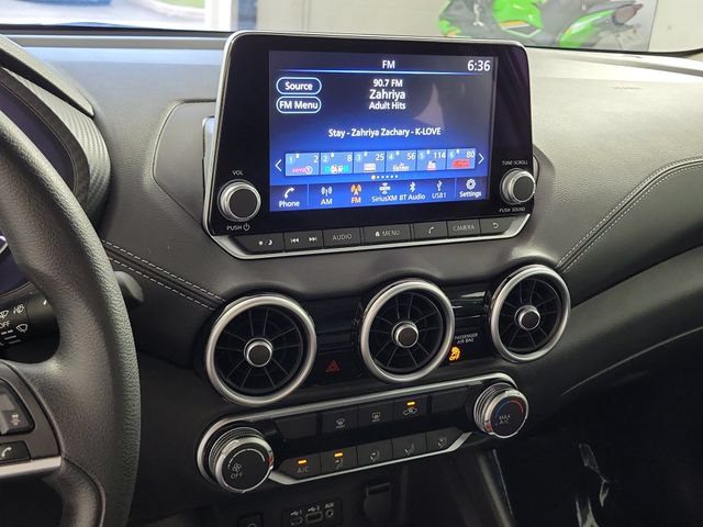Used 2024 Nissan Sentra SV FWD image 28