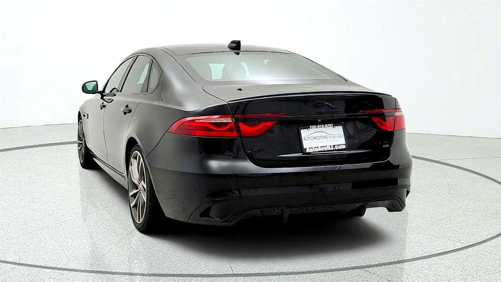 Used 2022 Jaguar XF R-Dynamic SE AWD/4WD image 6