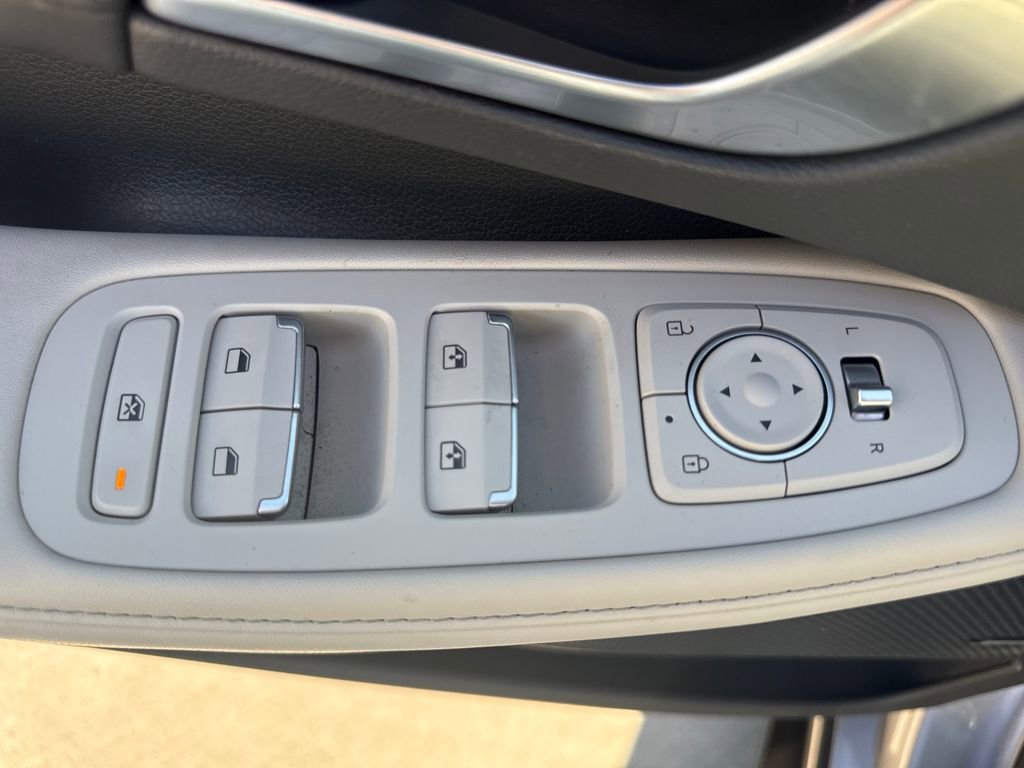 Used 2021 Hyundai Sonata Limited w/ Cargo Package image 26