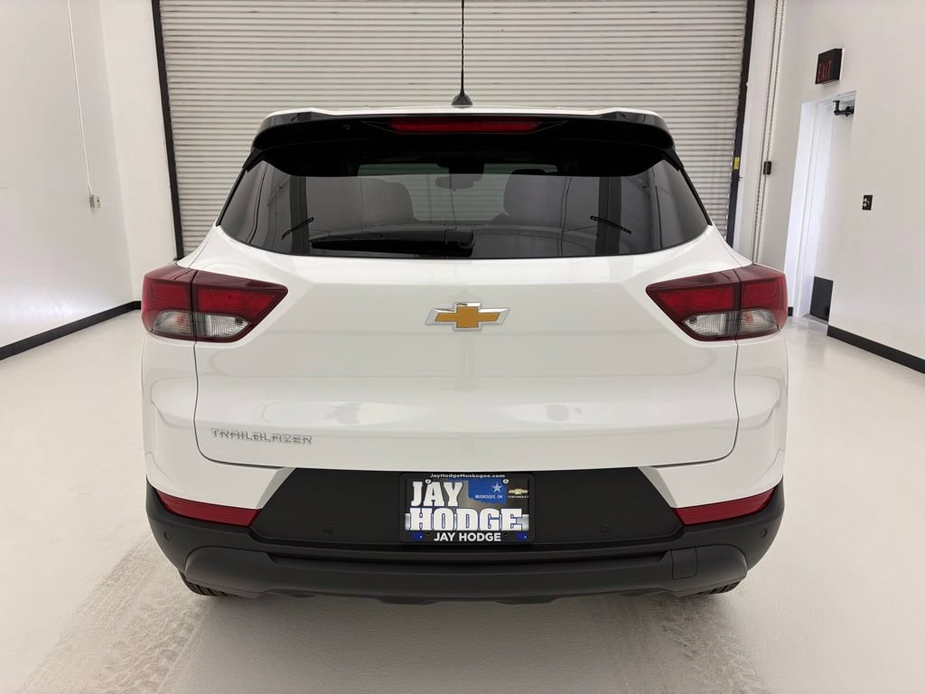 New 2026 Chevrolet TrailBlazer LS w/ LS Convenience Package FWD image 16