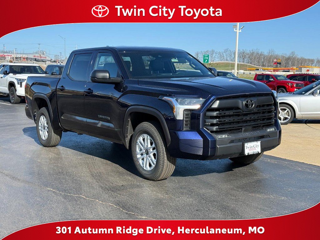 Certified 2025 Toyota Tundra SR5 w/ SR5 Premium Package AWD/4WD image 1