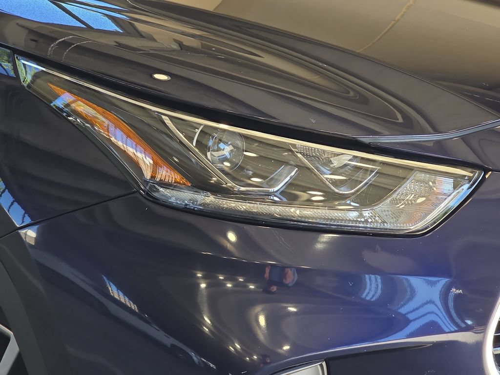 Used 2020 Toyota Highlander Platinum AWD/4WD image 33