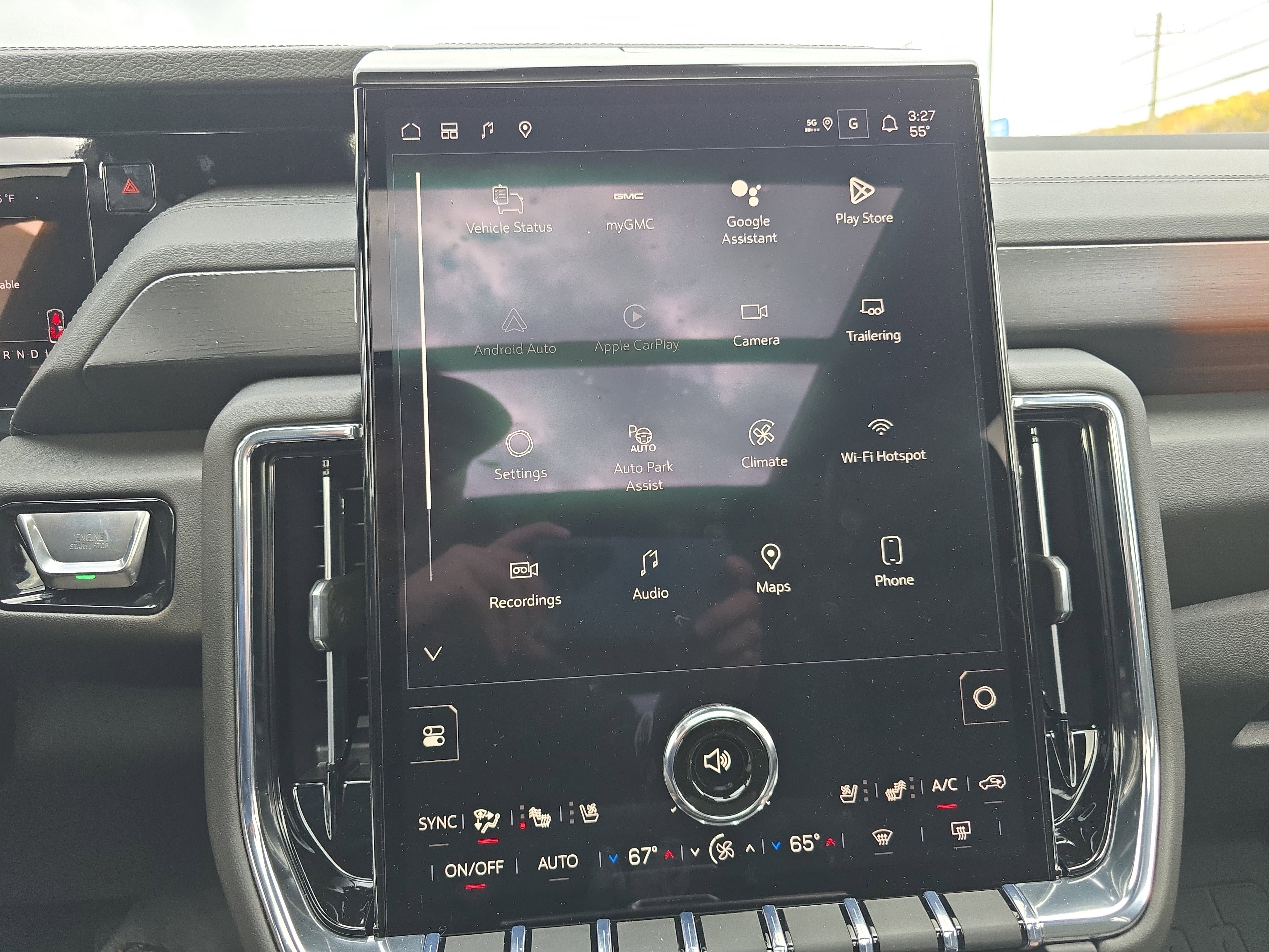 New 2026 GMC Yukon Denali w/ Denali Reserve Package image 30