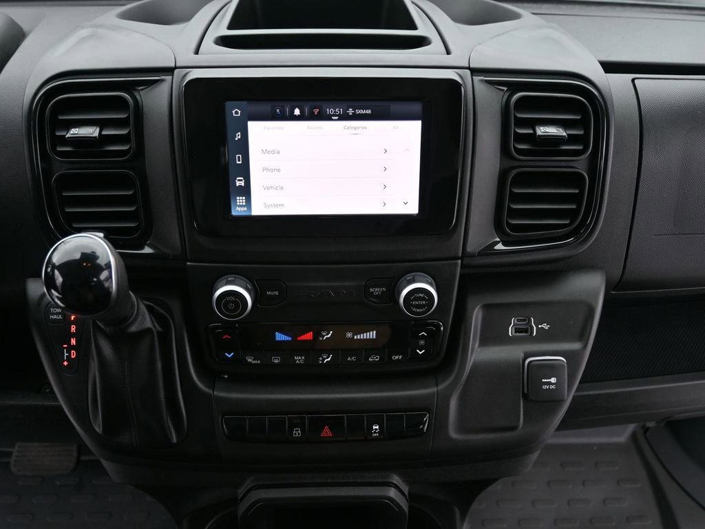 Used 2024 RAM ProMaster 2500 w/ Convenience Group image 26