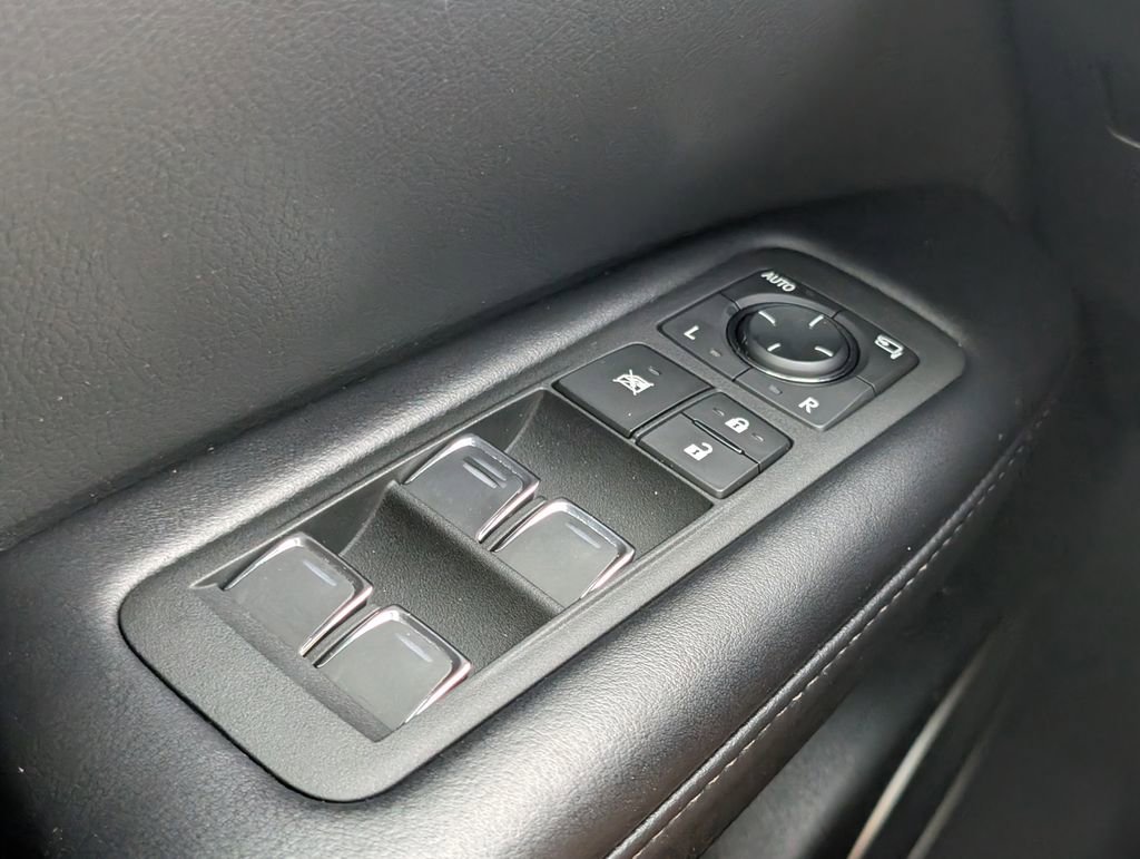 Used 2019 Lexus RX 450h AWD w/ Luxury Package image 16