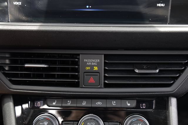 Used 2021 Volkswagen Jetta GLI FWD image 37