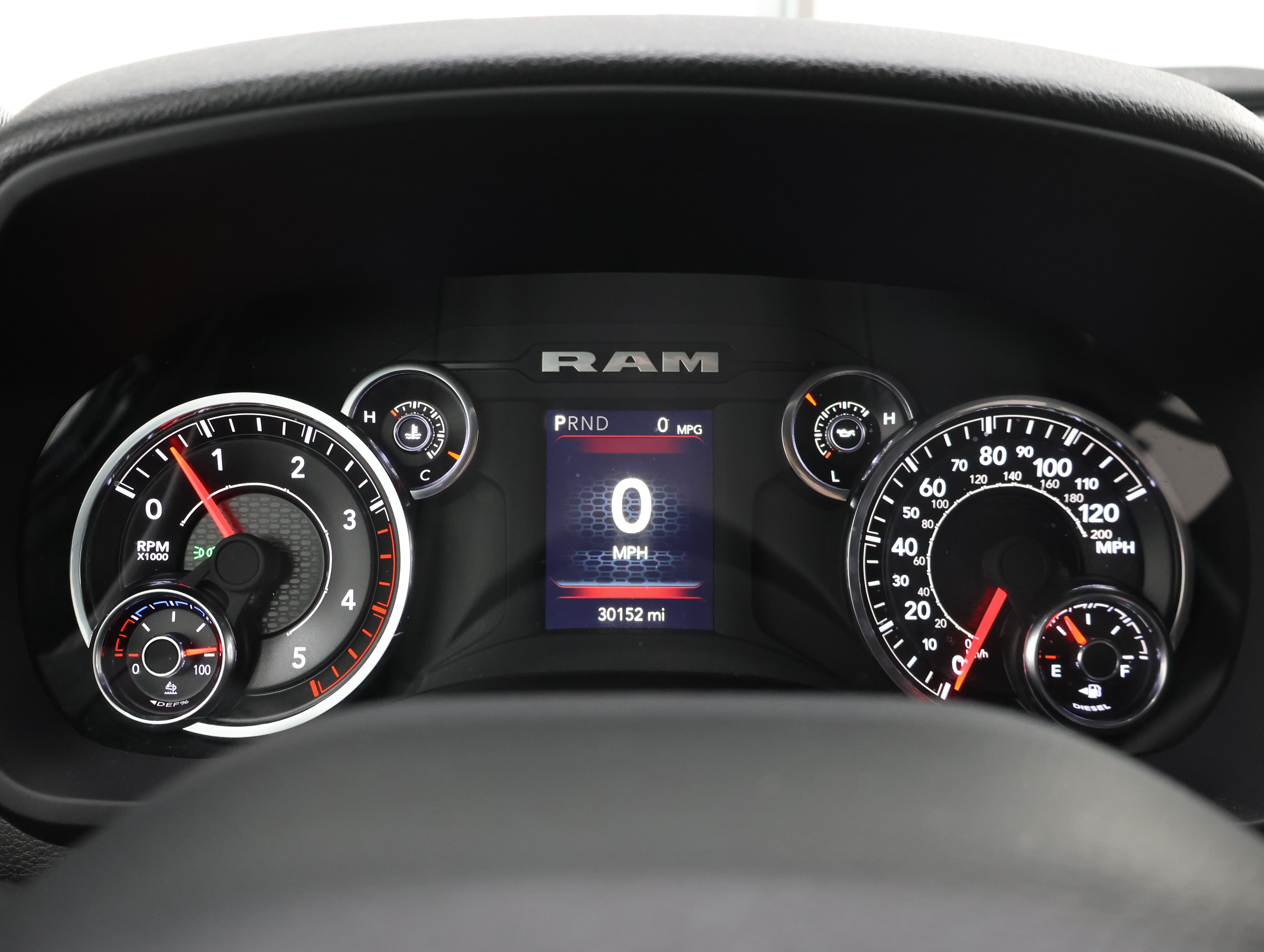 Used 2024 RAM 3500 Tradesman w/ Chrome Appearance Group AWD/4WD image 10