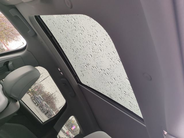 Used 2022 Lincoln Corsair Reserve w/ Luxury Package image 16