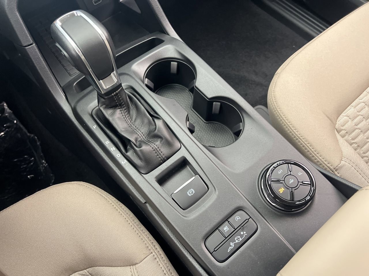 New 2025 Ford Ranger XLT w/ FX4 Off-Road Package image 8