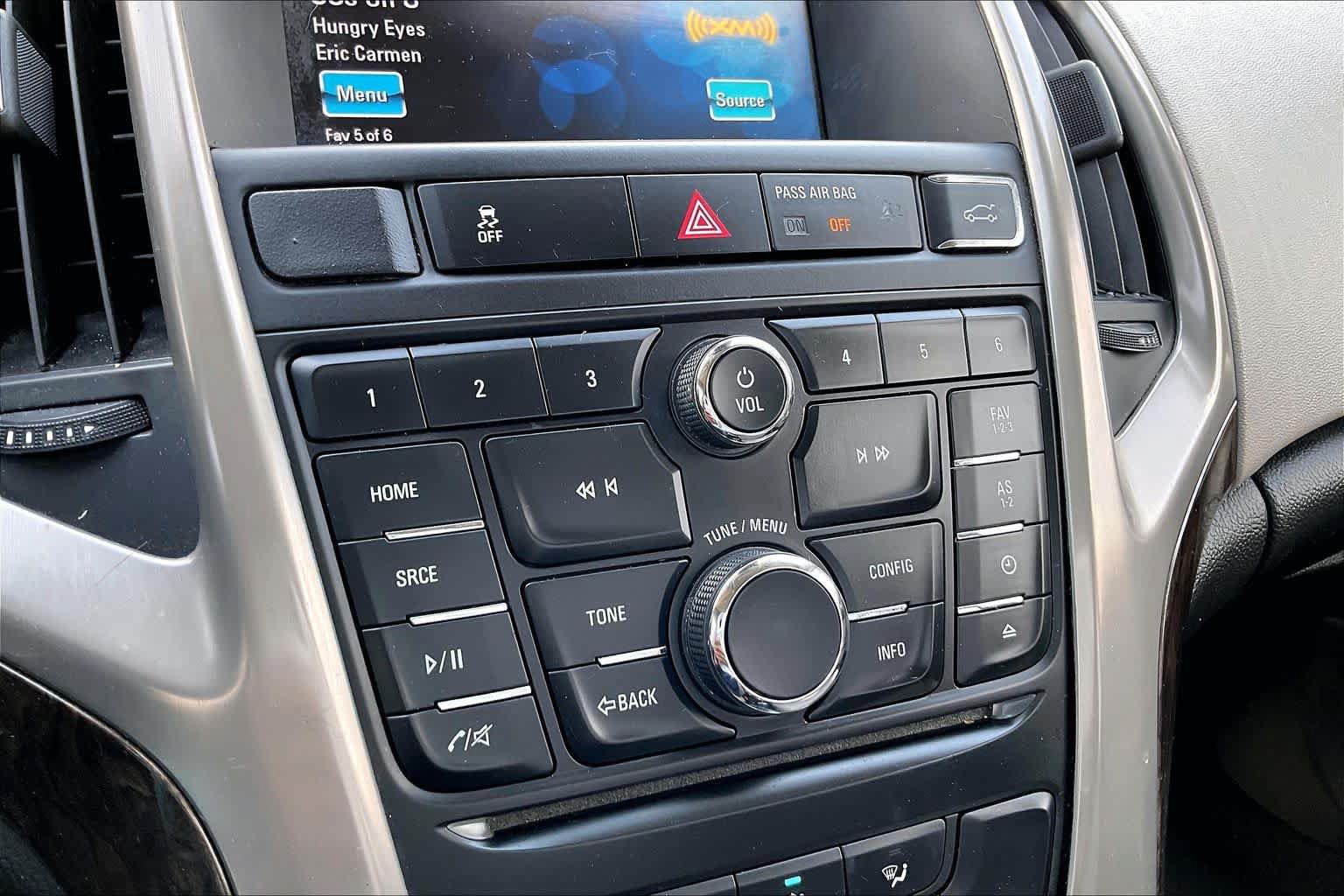 Used 2012 Buick Verano FWD image 22