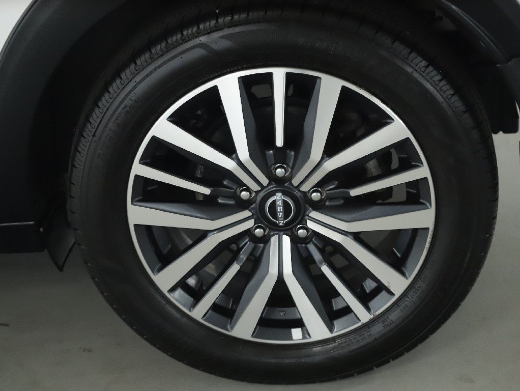 Certified 2023 Nissan Kicks SV FWD image 40
