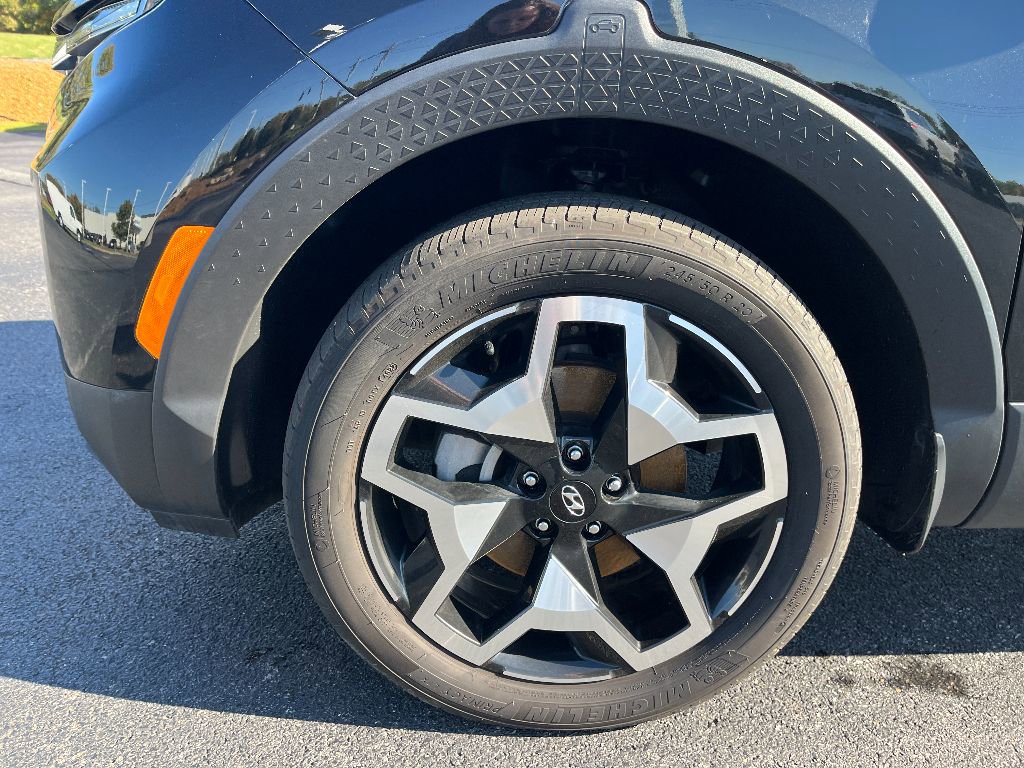 Used 2023 Hyundai Santa Cruz Limited image 12