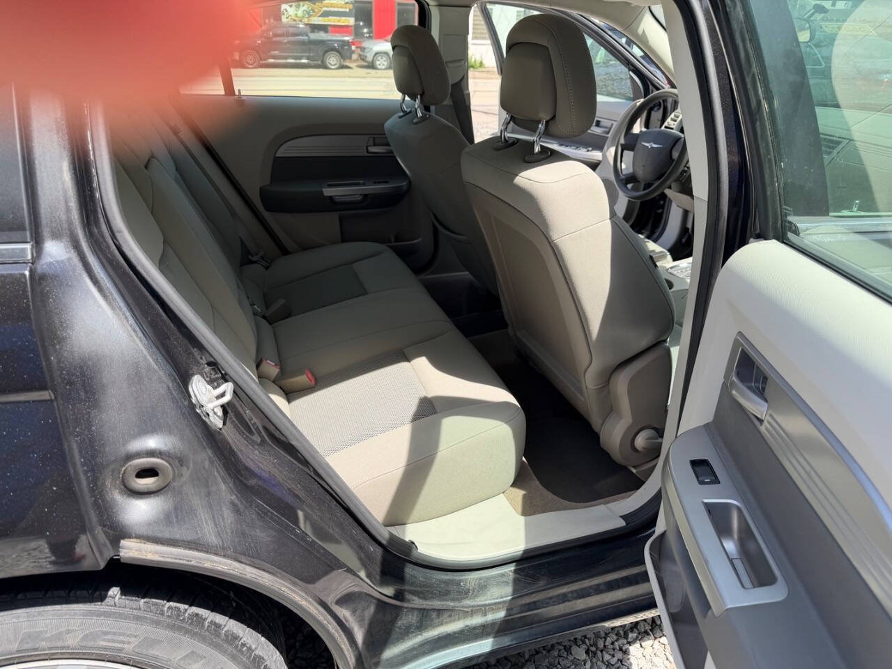 Used 2010 Chrysler Sebring Touring FWD image 13