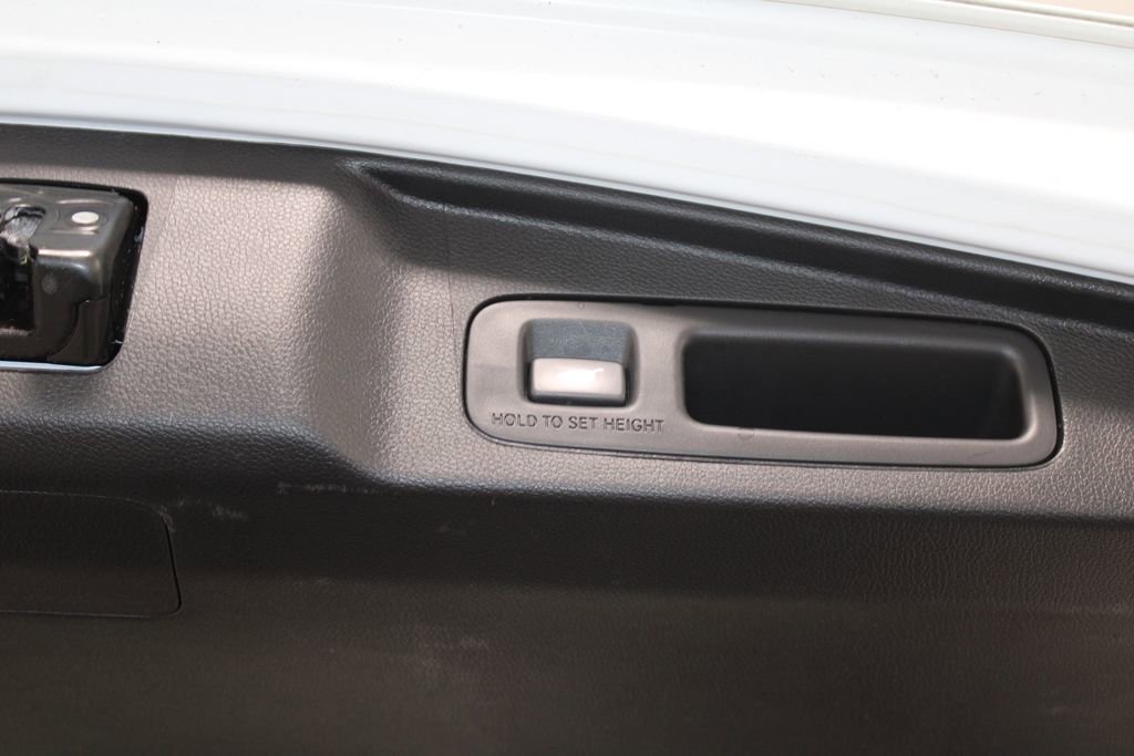 Used 2021 Honda CR-V Touring image 18