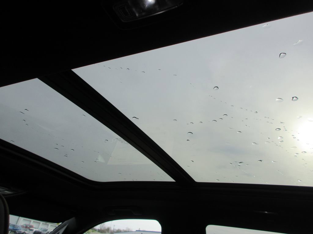 New 2026 GMC Yukon AT4 image 14