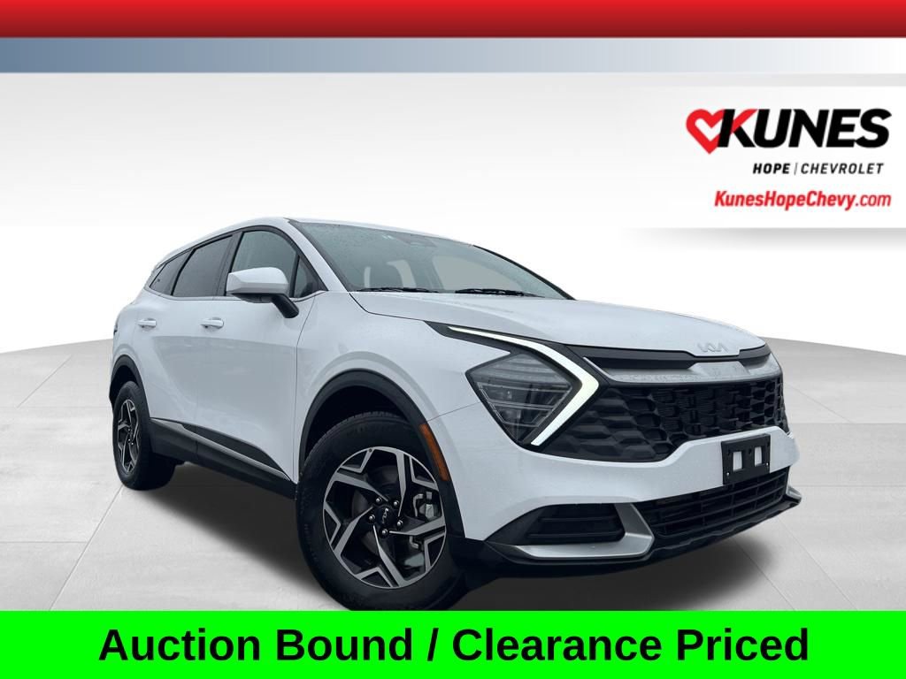 Used 2025 Kia Sportage LX