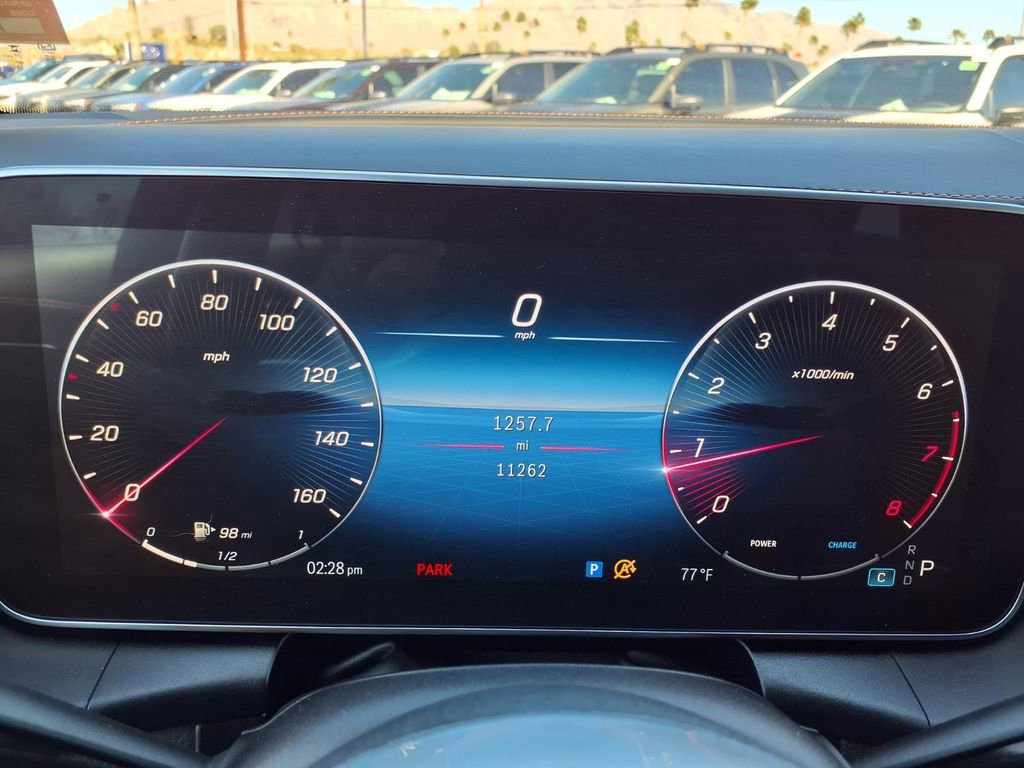 Used 2024 Mercedes-Benz GLC 300 4MATIC image 30