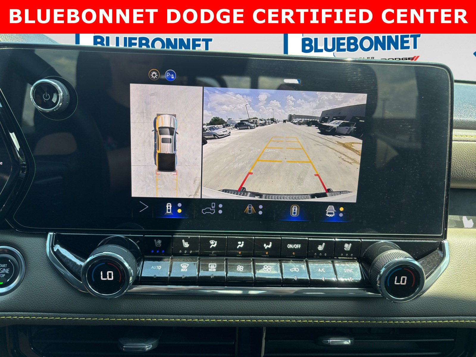 Used 2025 Chevrolet Colorado ZR2 w/ ZR2 Bison Edition AWD/4WD image 16