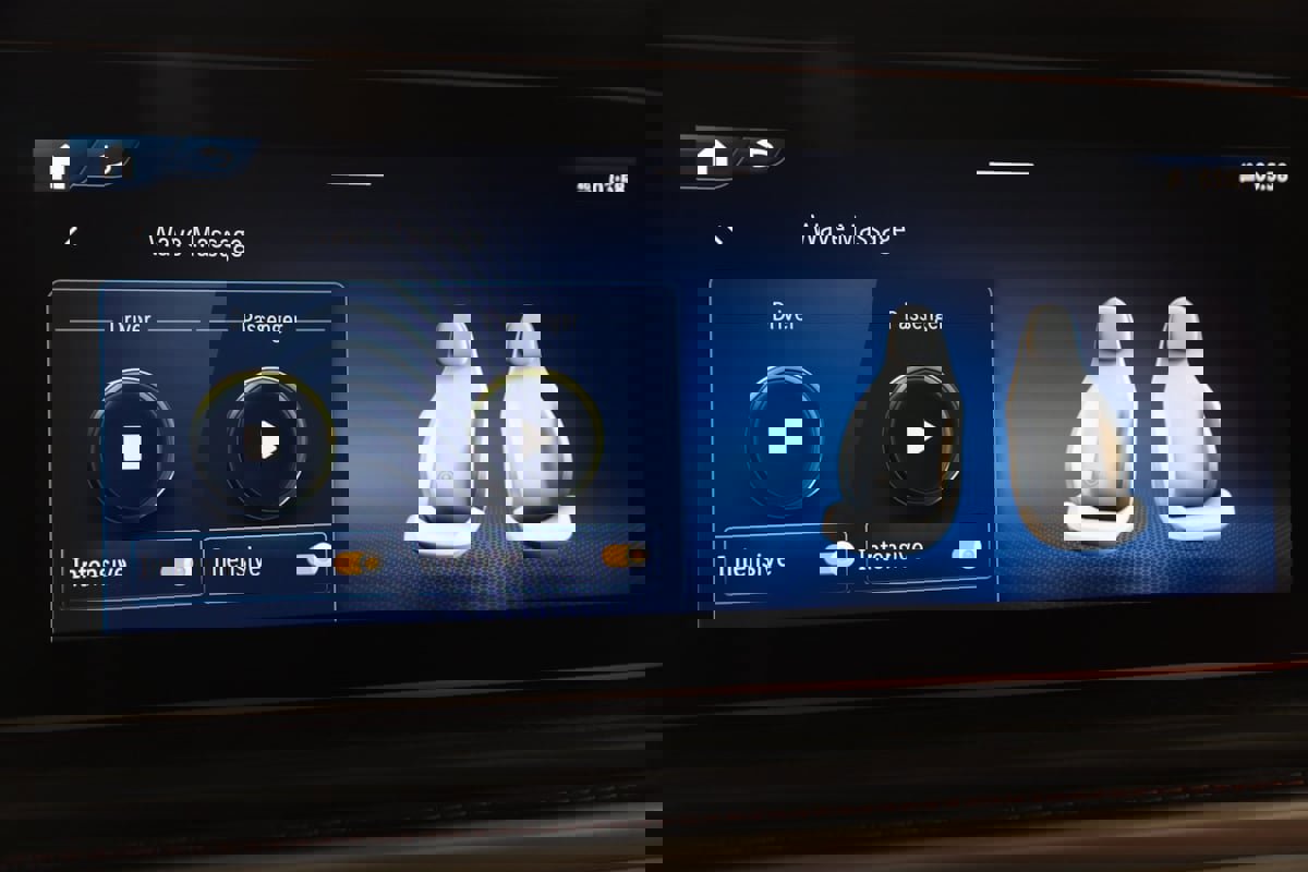 Used 2025 Mercedes-Benz G 63 AMG 4MATIC image 11