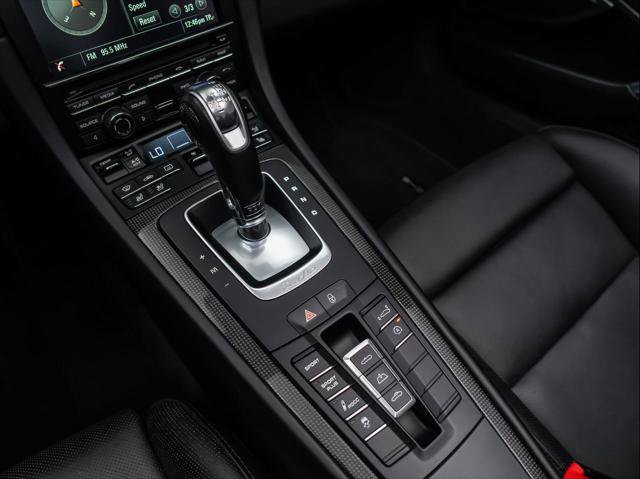 Used 2016 Porsche 911 Turbo S AWD/4WD image 32