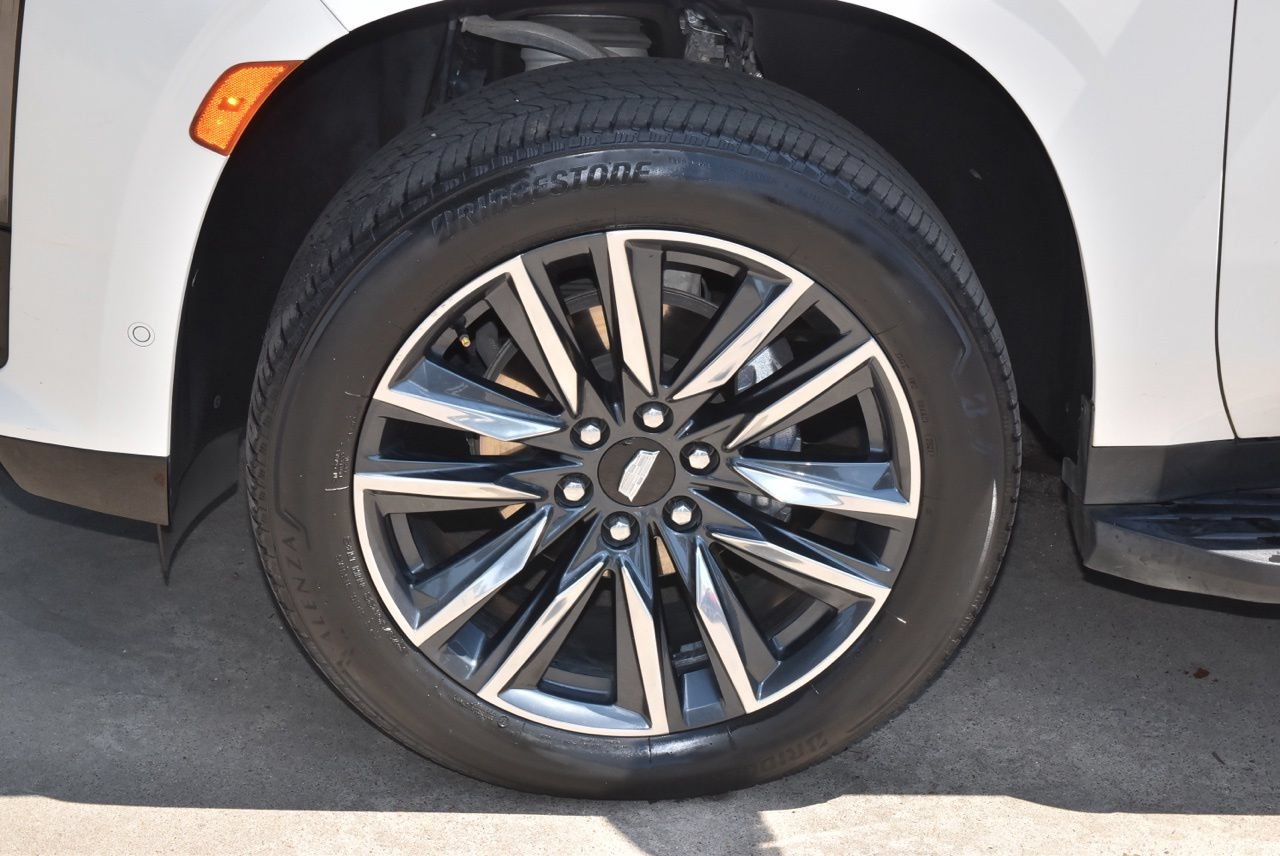 Used 2021 Cadillac Escalade Sport Platinum AWD/4WD image 43