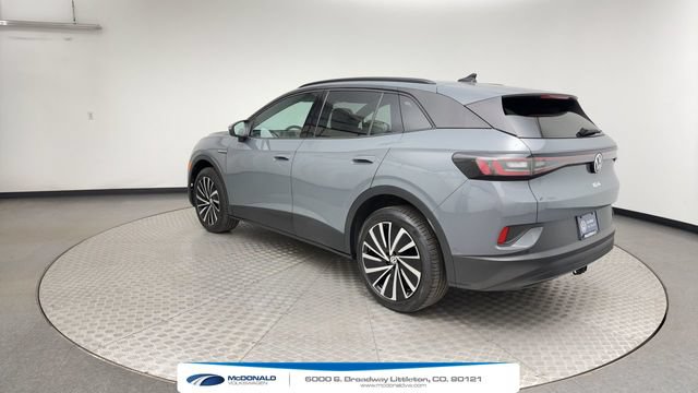 Certified 2025 Volkswagen ID.4 Pro AWD/4WD image 4