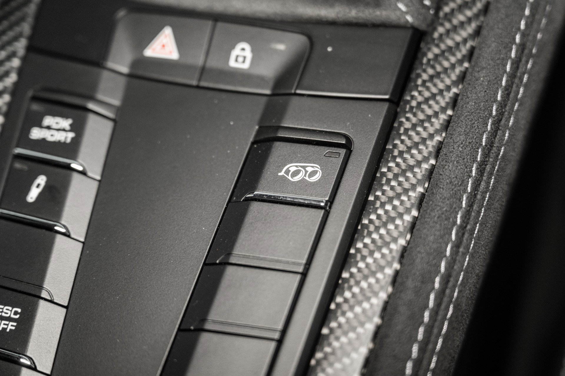 Used 2024 Porsche 718 Cayman GT4 RS image 40