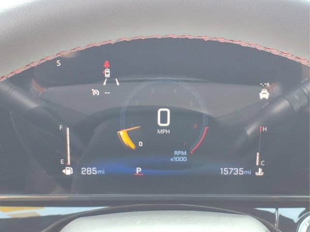 Used 2024 Chevrolet Trax RS w/ Sunroof Package image 11