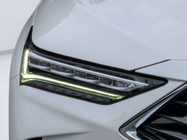 Used 2026 Acura MDX w/ Technology Package FWD image 9