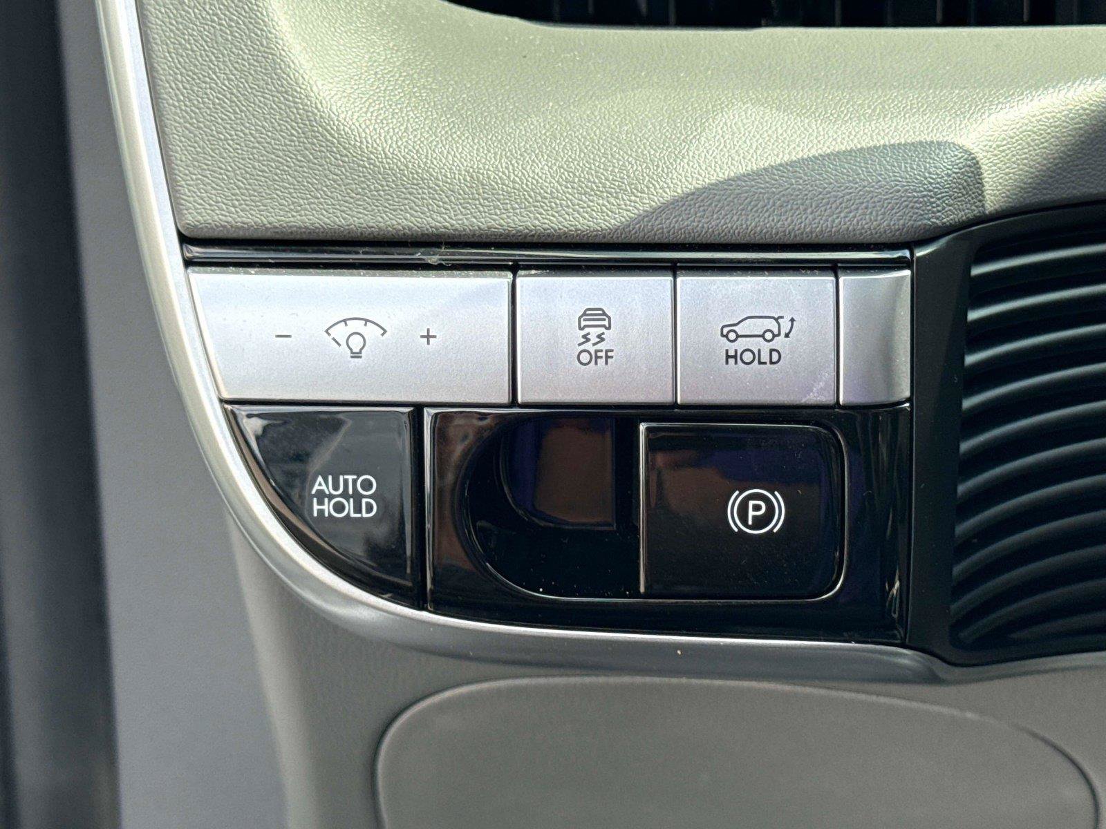 Used 2024 Hyundai Ioniq 5 SEL RWD image 33