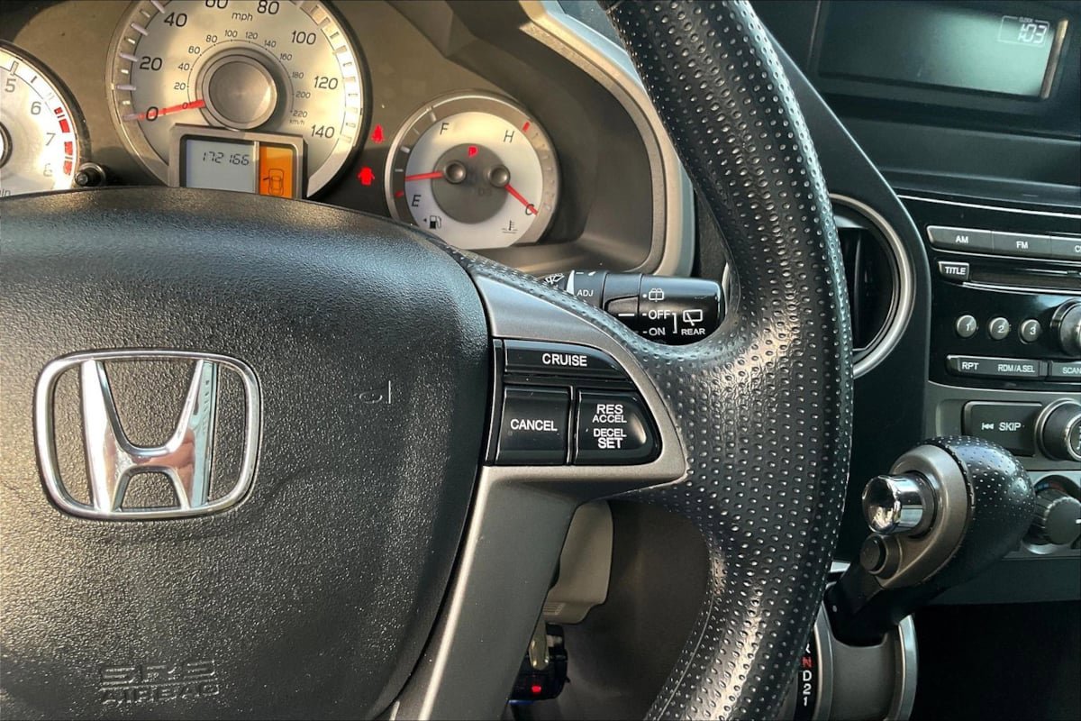 Used 2012 Honda Pilot LX image 12