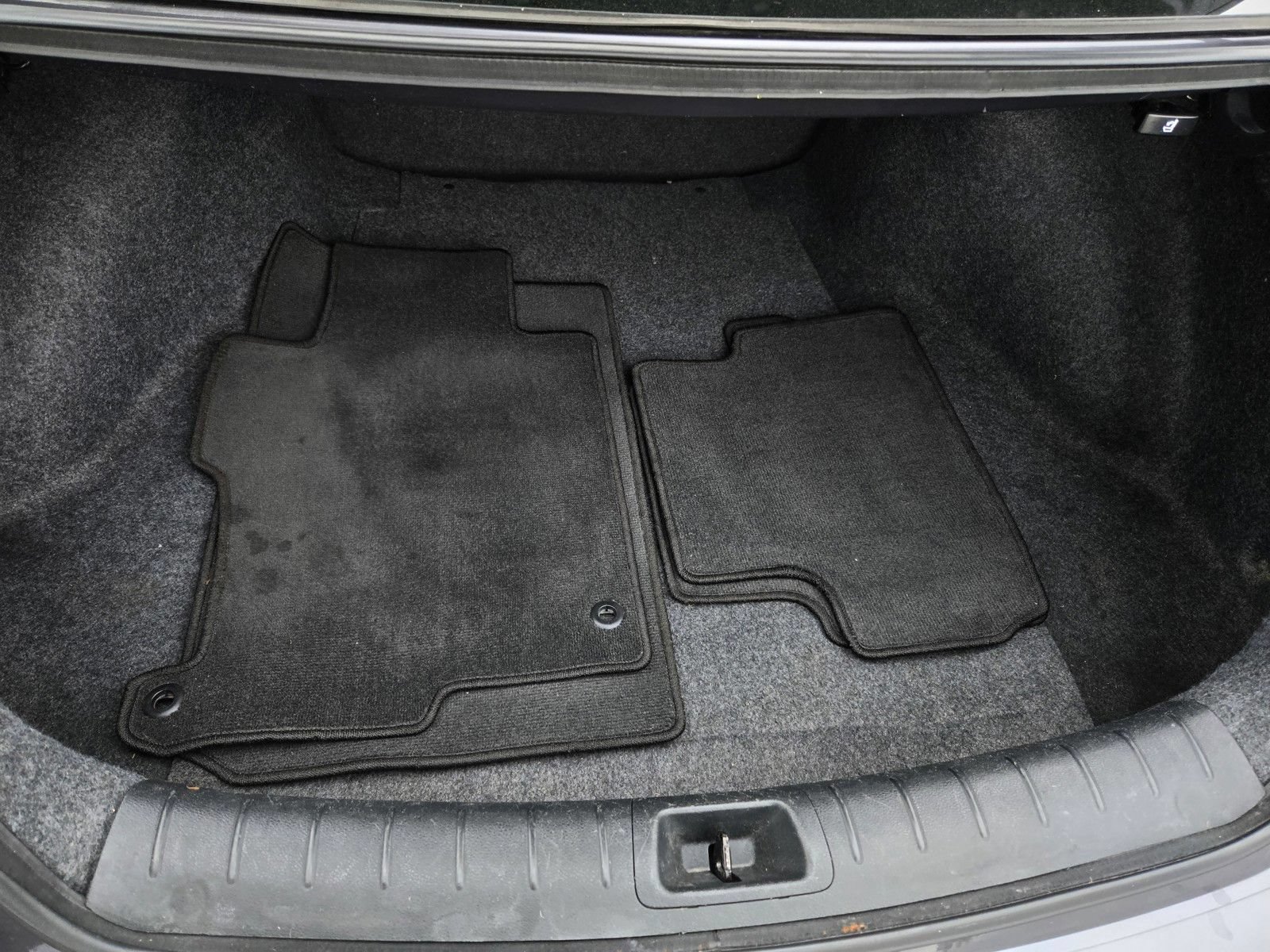 Used 2013 Honda Accord EX-L image 19