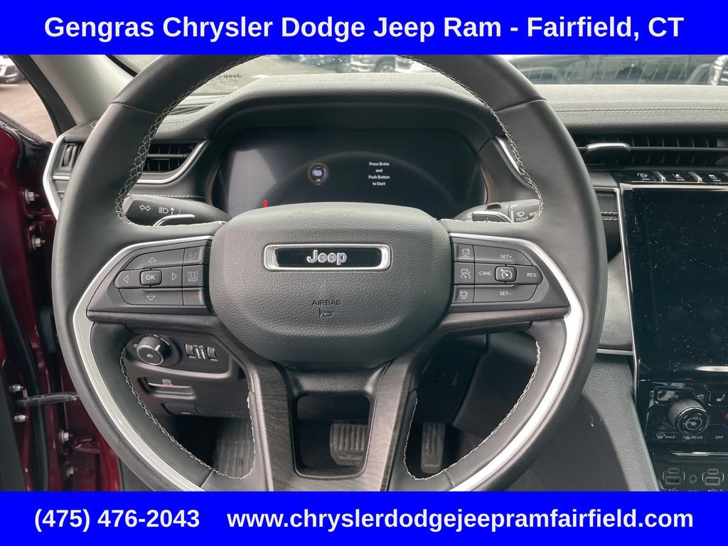 Used 2023 Jeep Grand Cherokee Limited w/ Luxury Tech Group II AWD/4WD image 43