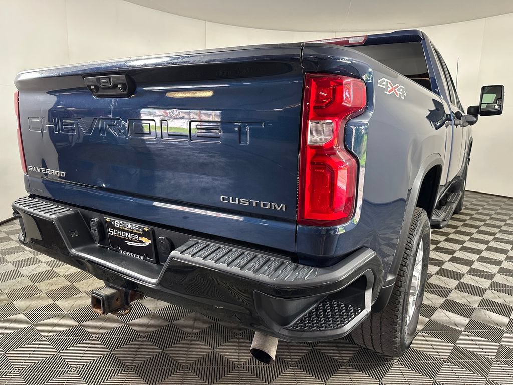 Used 2021 Chevrolet Silverado 2500 Custom w/ Custom Value Package AWD/4WD image 5