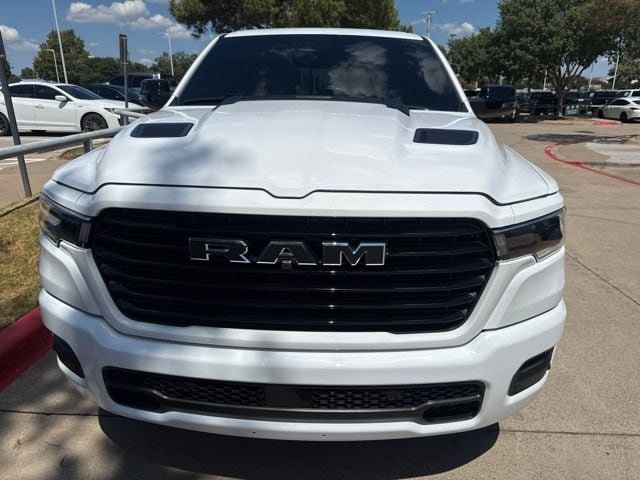 Used 2025 RAM 1500 Laramie w/ Sport Appearance Package AWD/4WD image 5