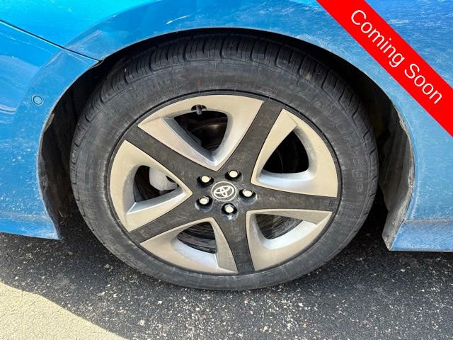 Used 2019 Toyota Prius XLE image 4