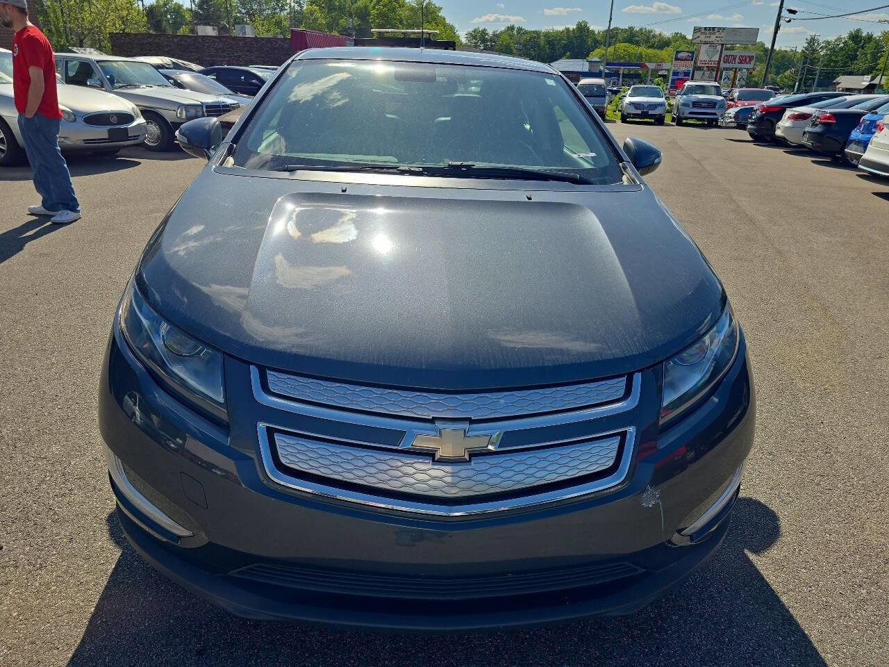Used 2011 Chevrolet Volt Premium w/ Premium Trim Package FWD image 11