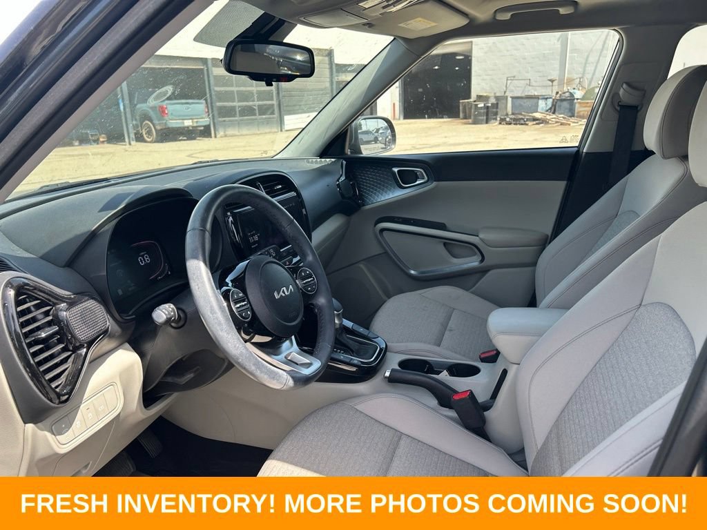 Used 2024 Kia Soul EX FWD image 8