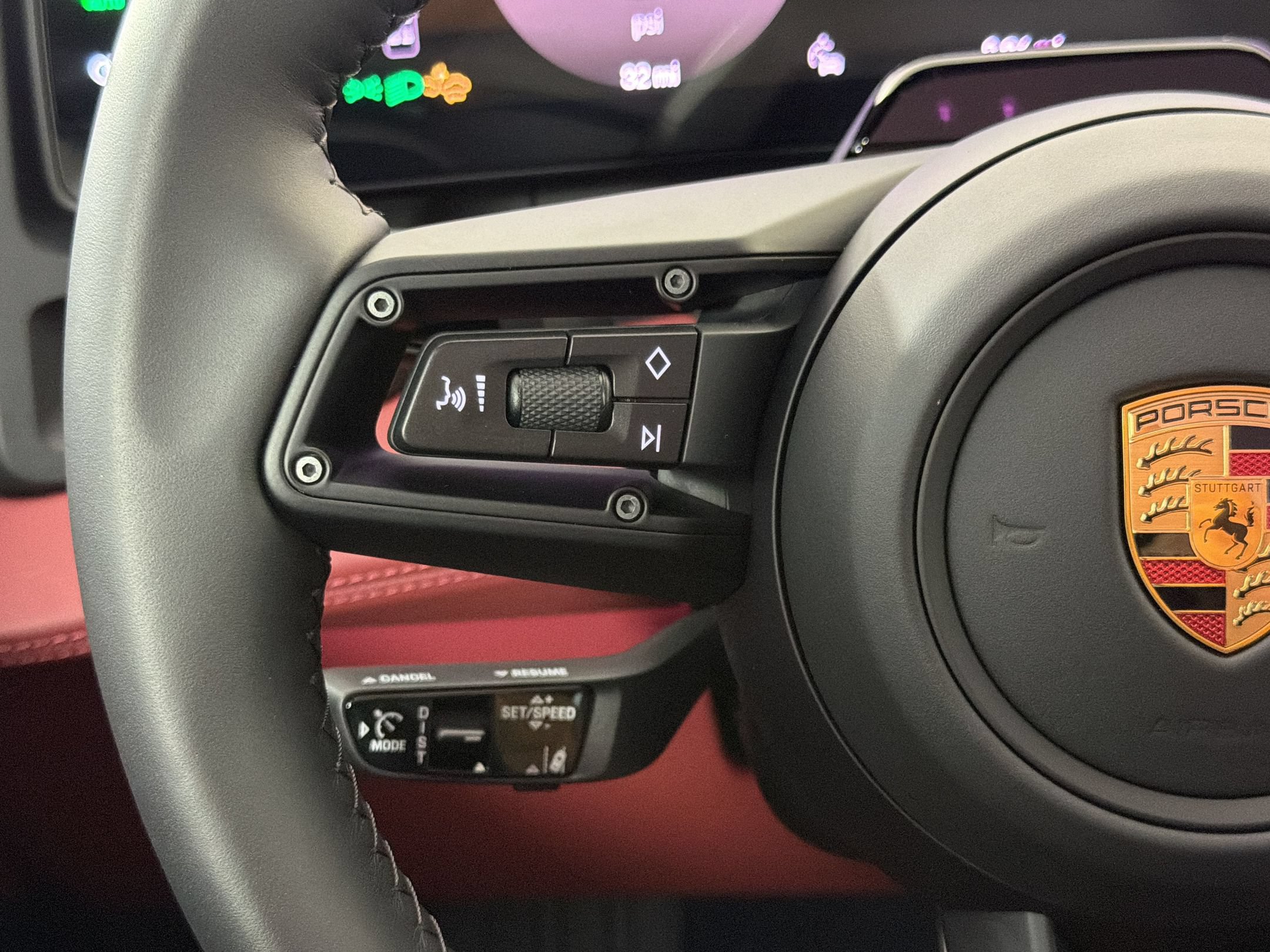 New 2026 Porsche Cayenne S AWD/4WD image 17