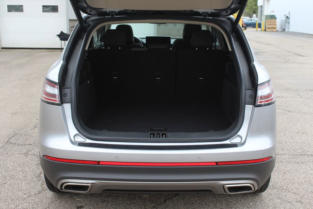 Used 2022 Lincoln Nautilus Reserve AWD/4WD image 16