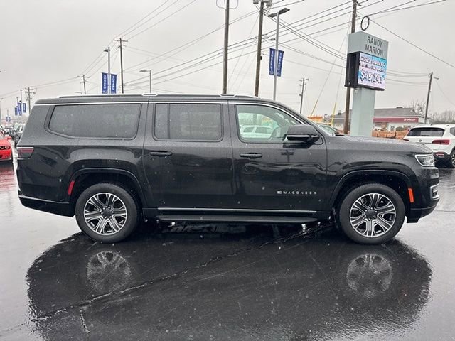 Used 2024 Jeep Wagoneer L Series II w/ Flexible Seating Group image 6