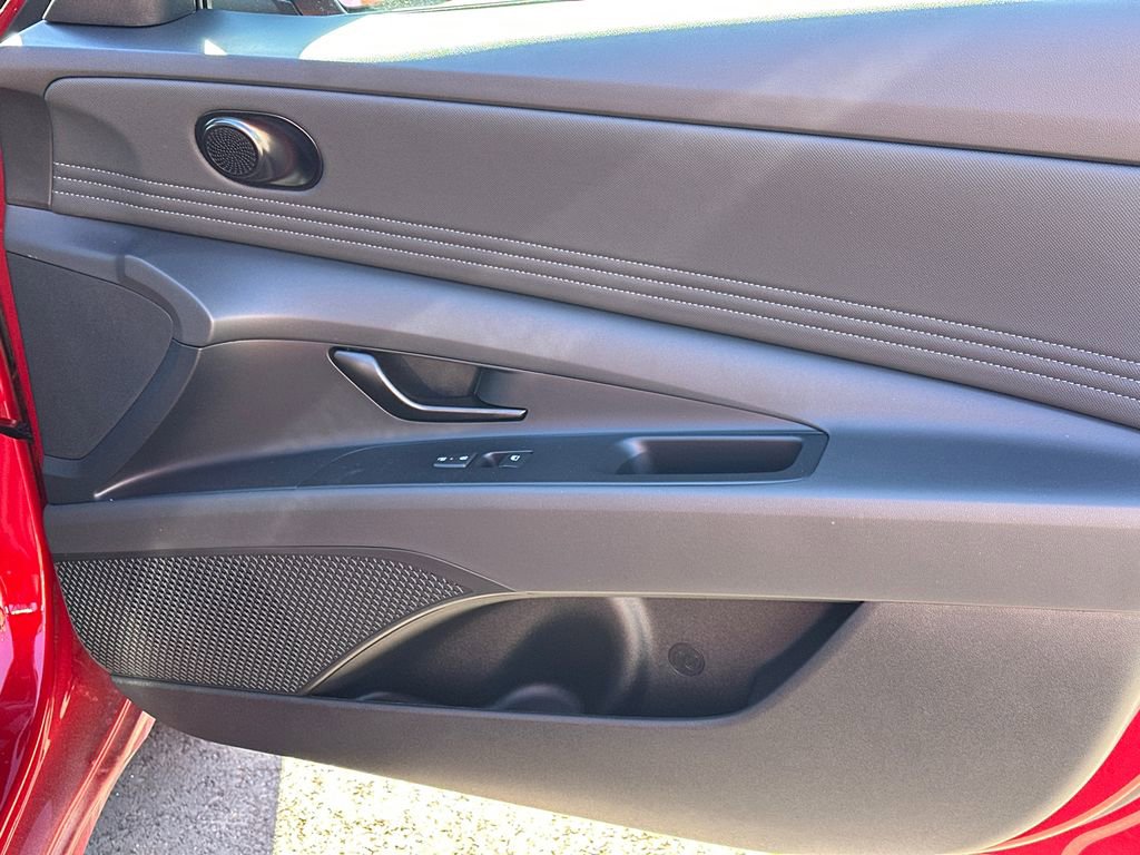 New 2026 Hyundai Elantra Sport image 14