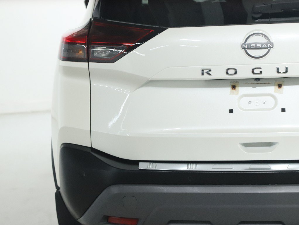 Used 2023 Nissan Rogue SV AWD/4WD image 43